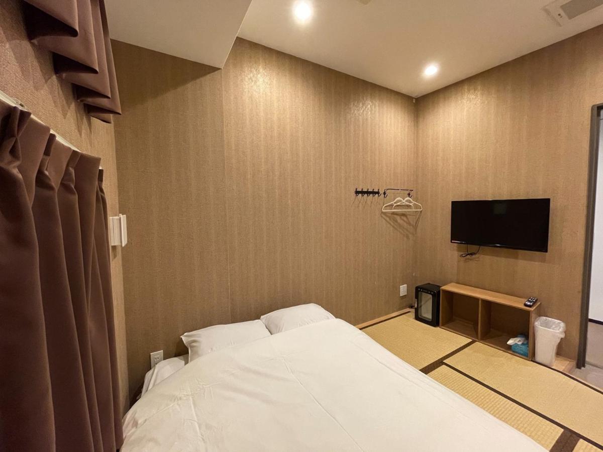 Dot Hostel Hangout Osaka Esterno foto